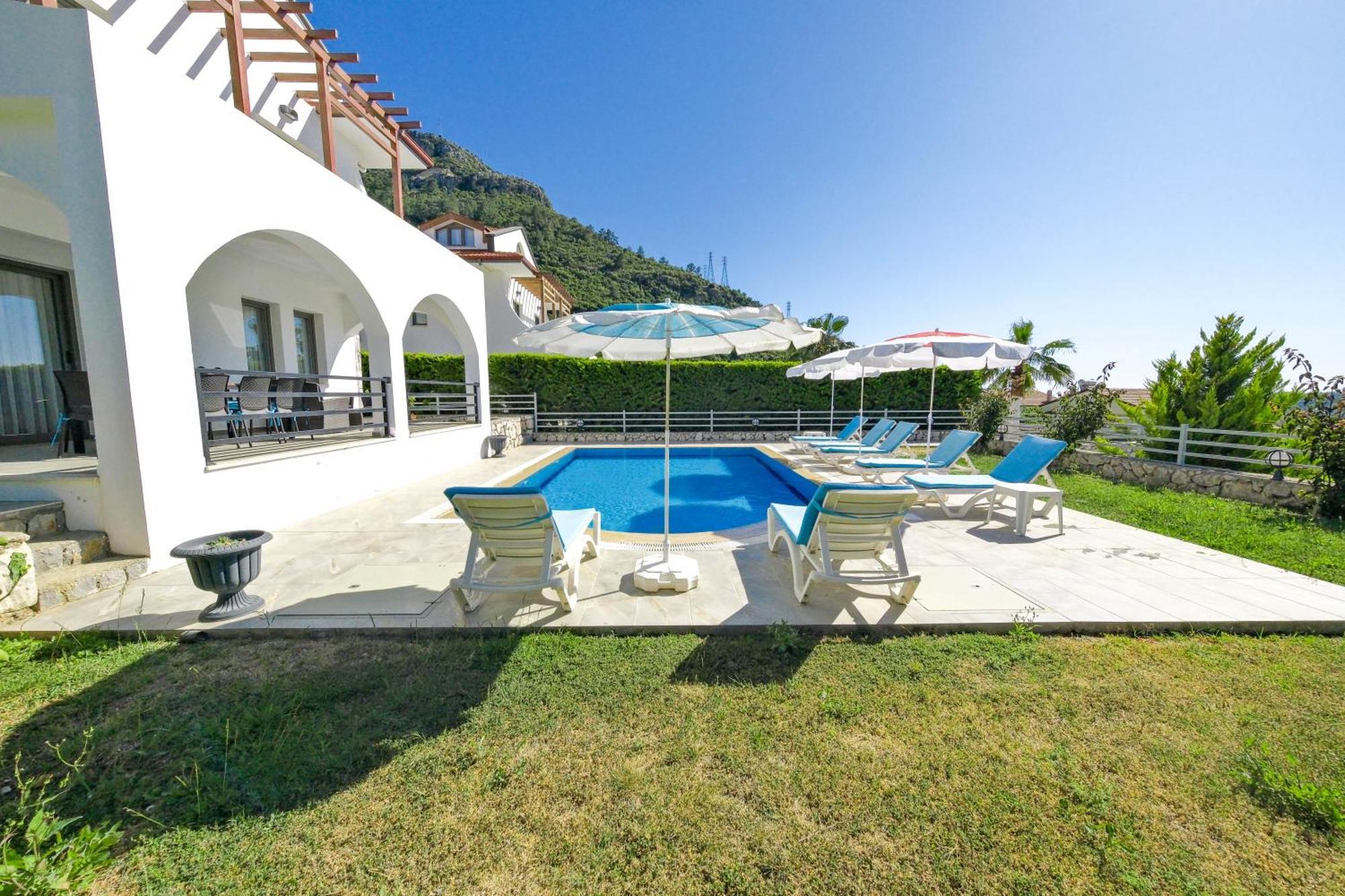 Turquoise Shores Family-Friendly Luxury Villa Hisaronu, Ovacik By Sunworld Villas Fethiye Exterior photo